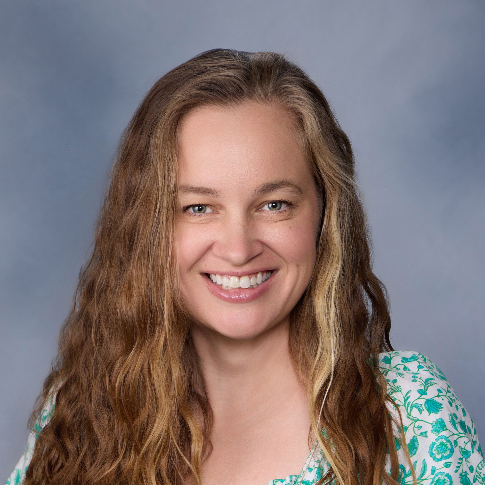 Photo of Sara Stoltz